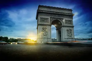 Famous Sights & Landmarks